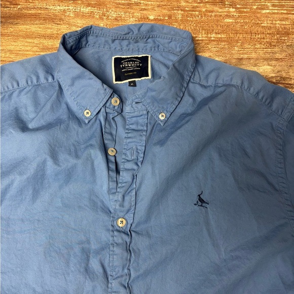 VGUC Charles Tyrwhitt Button Down Classic Fit, Size XL - Picture 2 of 5
